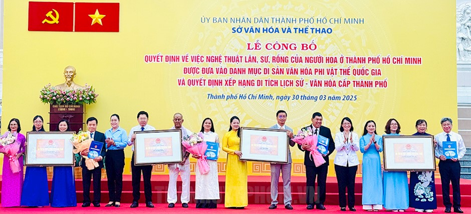 PORTCOAST TRAO TẶNG SẢN PHẨM SỐ HÓA – GÓP PHẦN GÌN GIỮ DI SẢN VĂN HÓA