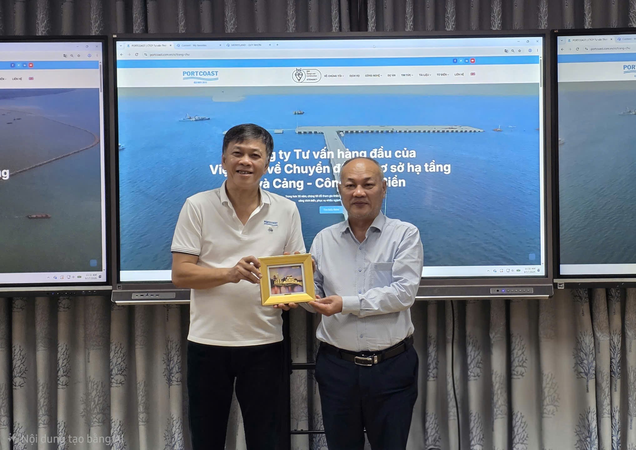 PORTCOAST VÀ TRƯỜNG ĐẠI HỌC KHOA HỌC XÃ HỘI VÀ NHÂN VĂN, ĐẠI HỌC QUỐC GIA THÀNH PHỐ HỒ CHÍ MINH THÚC ĐẨY HỢP TÁC CHUYỂN ĐỔI SỐ